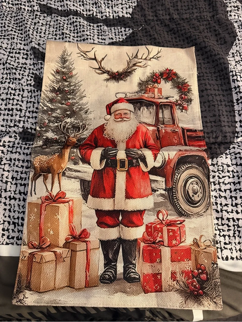 Christmas Burlap Garden Flag.